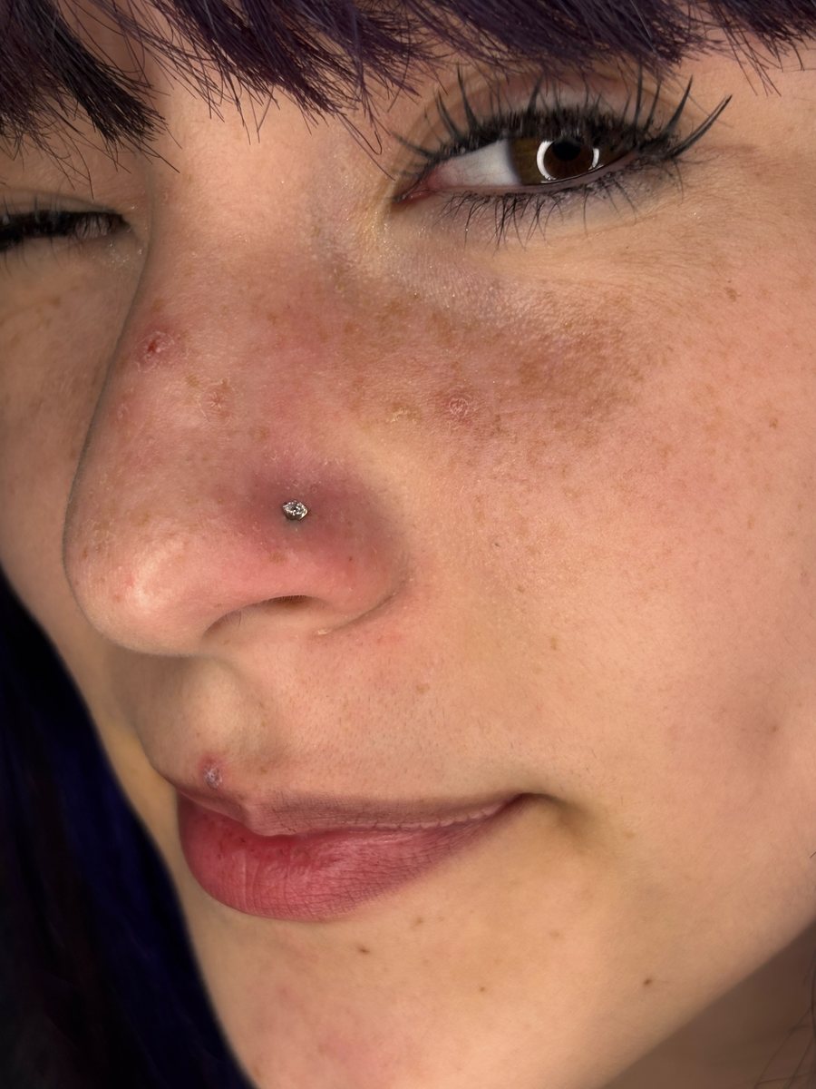 Piercing nostril em titânio G23